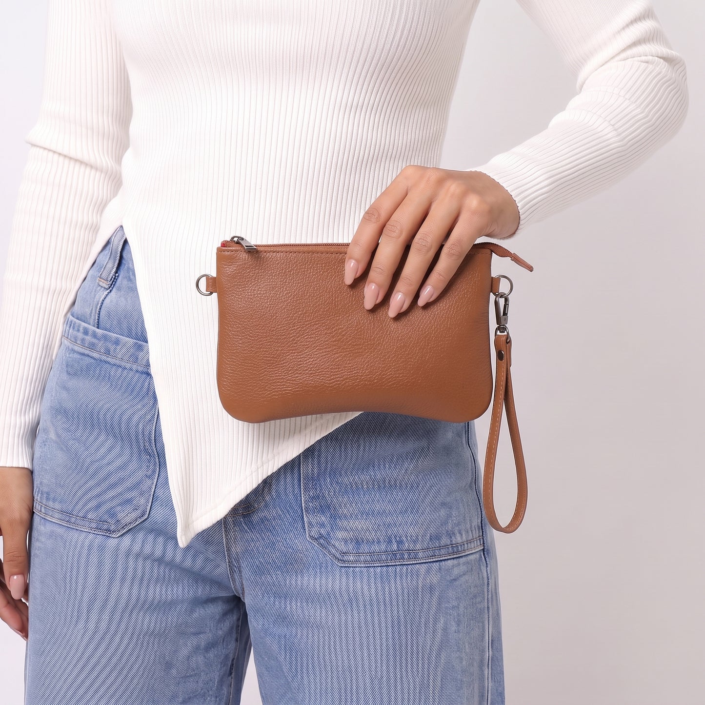 Bolsa Transversal em Couro que Converte em Carteira Caramelo
