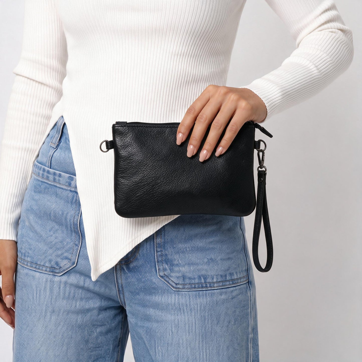 Bolsa Transversal em Couro que Converte em Carteira Preto