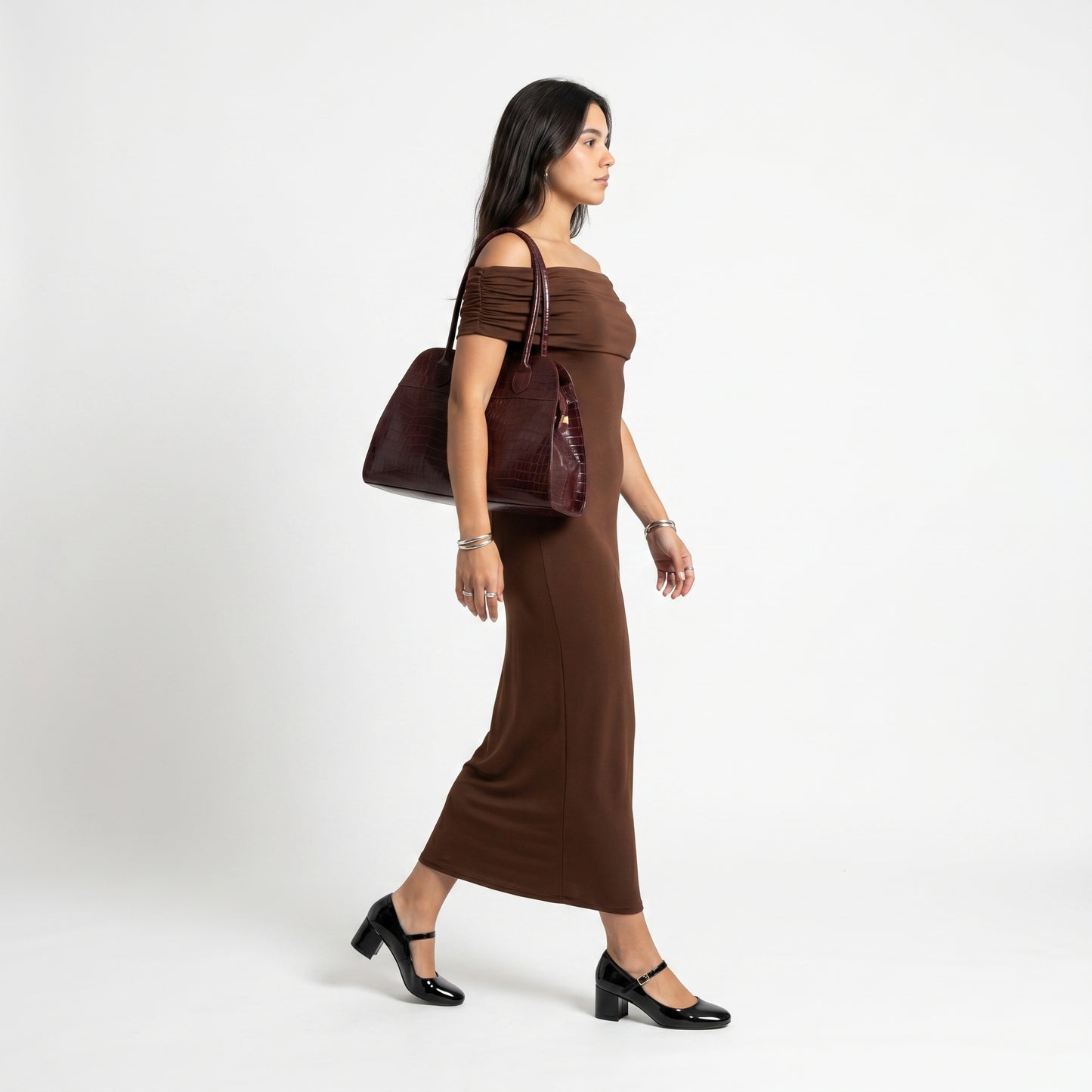 Bolsa Feminina de Couro Croco com Alça de Ombro Vinho