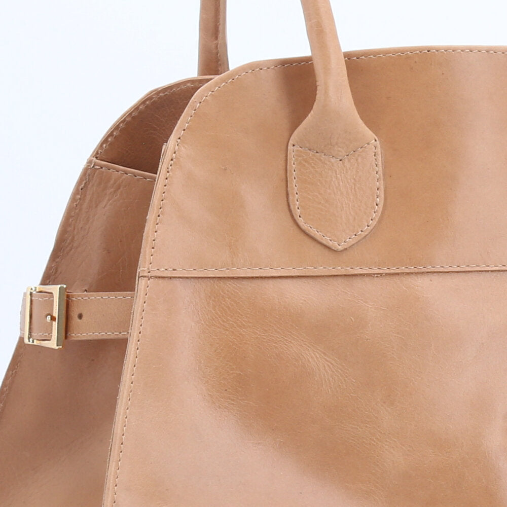 Bolsa Feminina de Couro Elegante com Alça de Ombro Bege