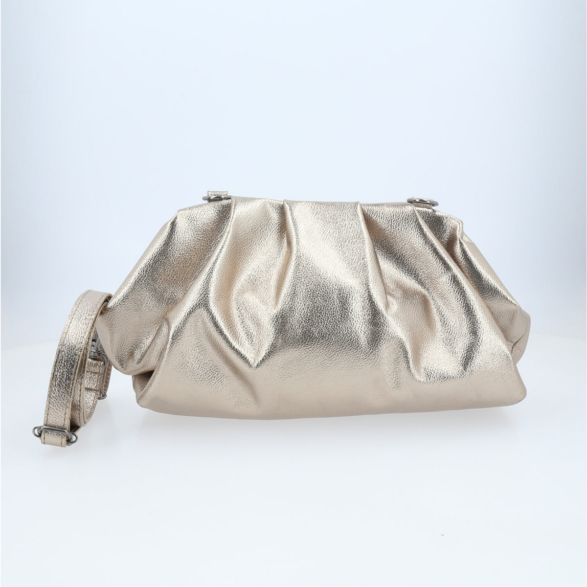 Bolsa em Couro Estilo Clutch com Apliques Metalizado Prata velha