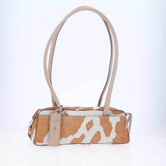 Bolsa Wishin Pampa em Couro com Estampa Animal Print Bege escuro