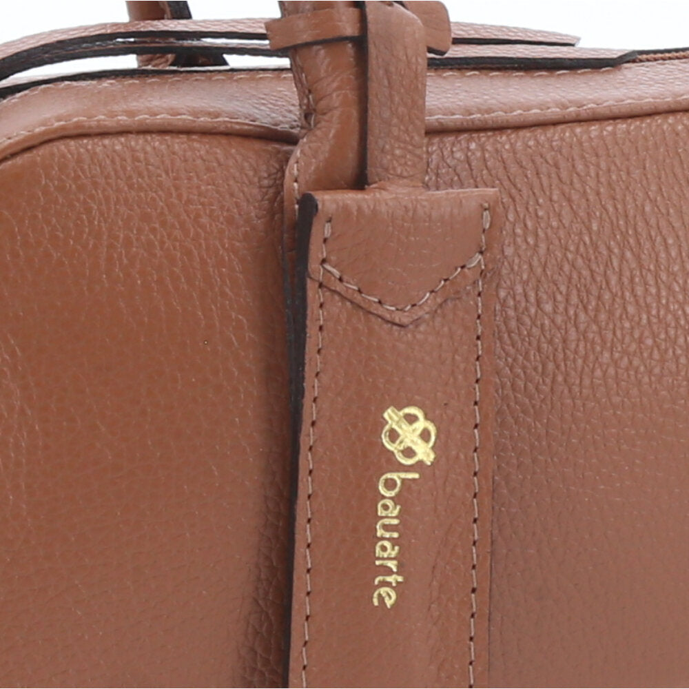 Bolsa Baguete com Alça Alongada Caramelo