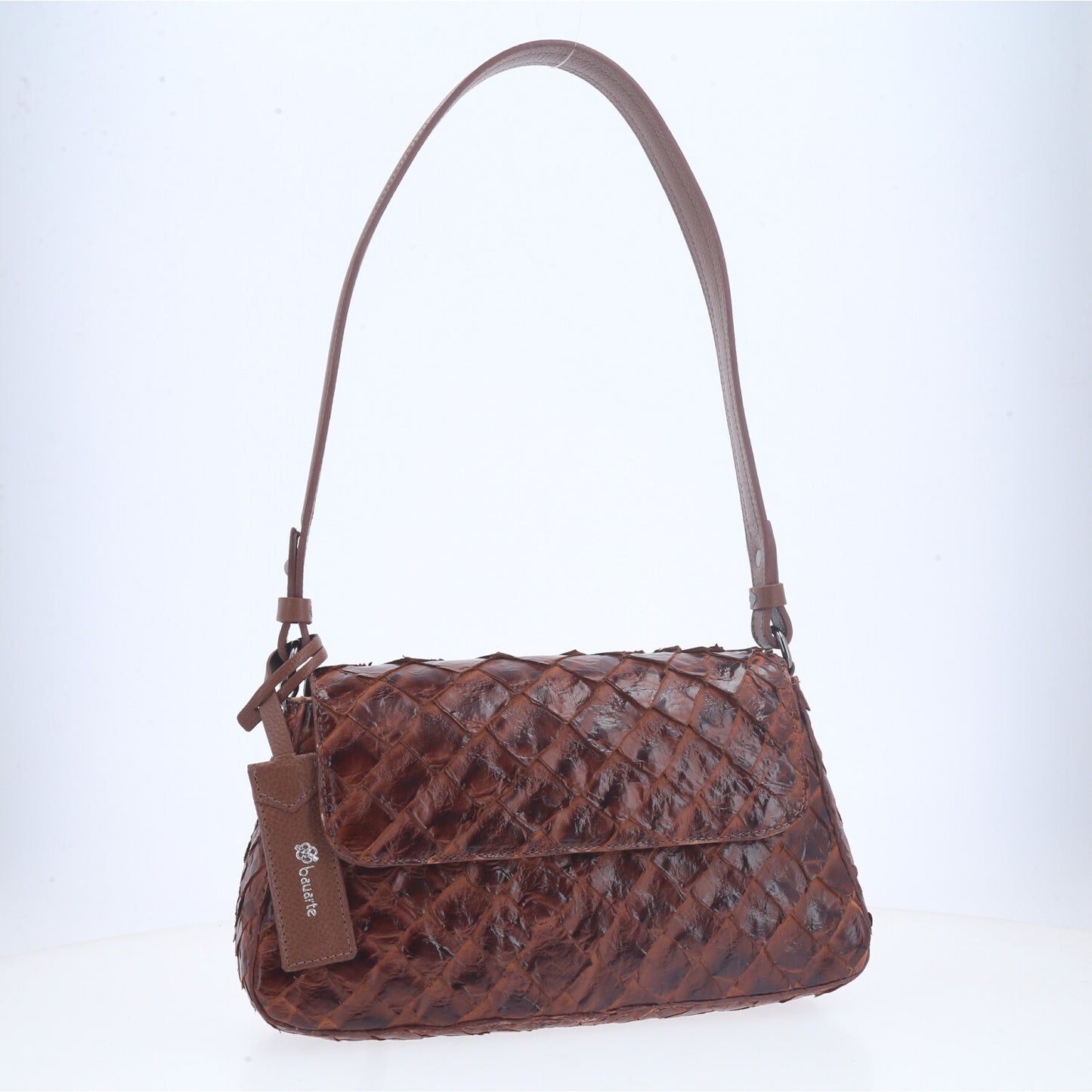 Bolsa Shoulder em Couro de Pirarucu com Alça Fixa Caramelo