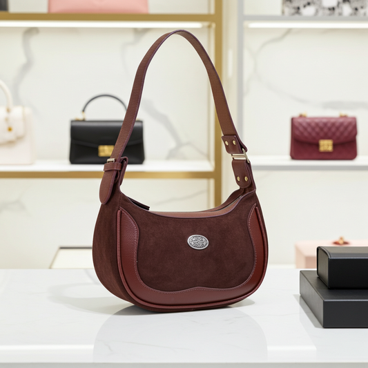 Bolsa de Ombro Feminina em Couro Camurça

 Marrom