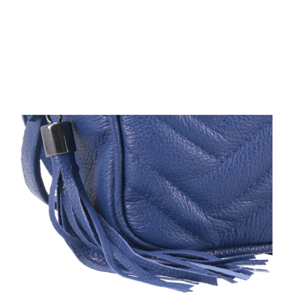Bolsa Crossbody Feminina em Couro Matelassê com Tassel Azul