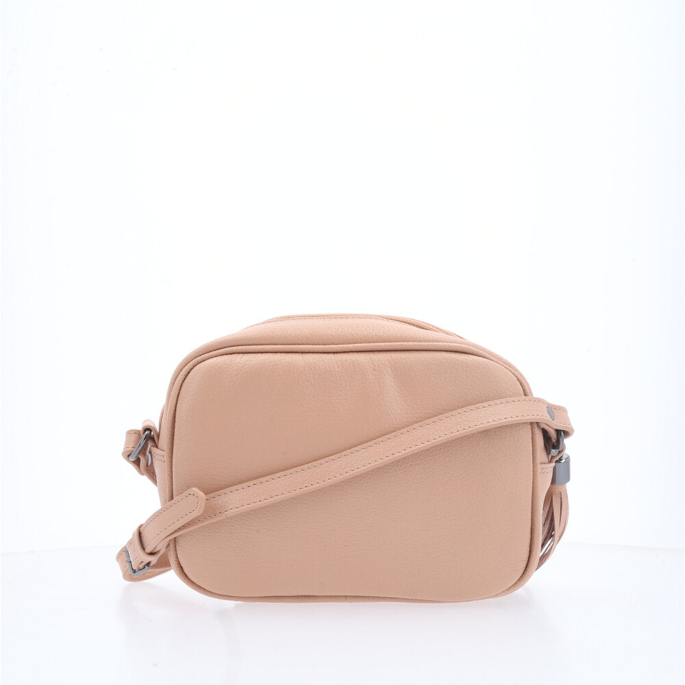 Bolsa Crossbody Feminina em Couro Matelassê com Tassel Bege