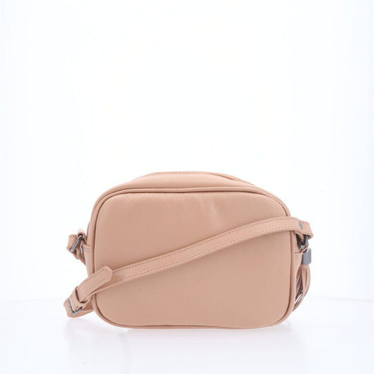 Bolsa Crossbody Feminina em Couro Matelassê com Tassel Bege
