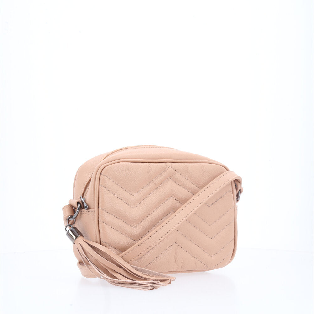 Bolsa Crossbody Feminina em Couro Matelassê com Tassel Bege claro