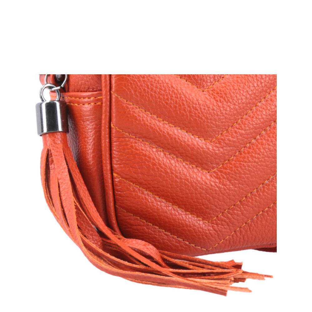 Bolsa Crossbody Feminina em Couro Matelassê com Tassel Laranja
