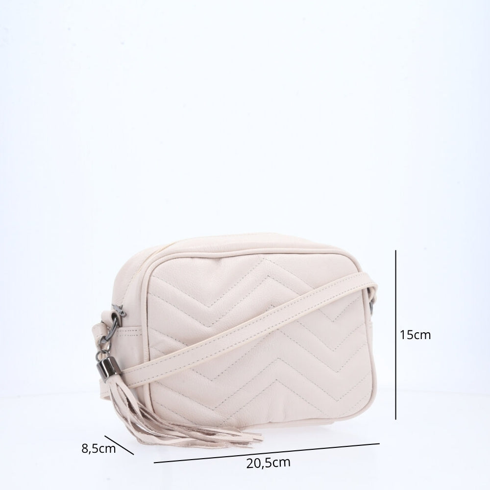Bolsa Crossbody Feminina em Couro Matelassê com Tassel Marfim