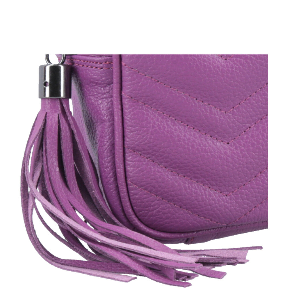 Bolsa Crossbody Feminina em Couro Matelassê com Tassel Roxo