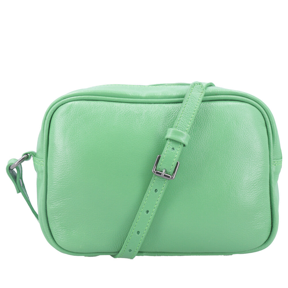 Bolsa Crossbody Feminina em Couro Matelassê com Tassel Verde