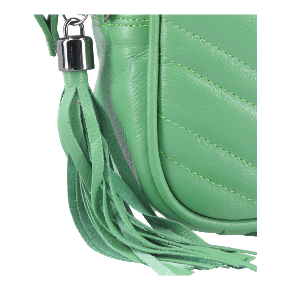 Bolsa Crossbody Feminina em Couro Matelassê com Tassel Verde