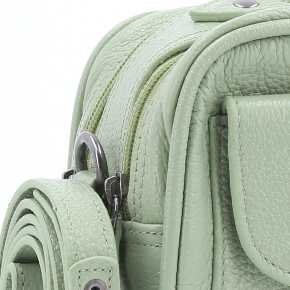 Bolsa Baú Mini em Couro com Alça Transversal Removível Verde claro