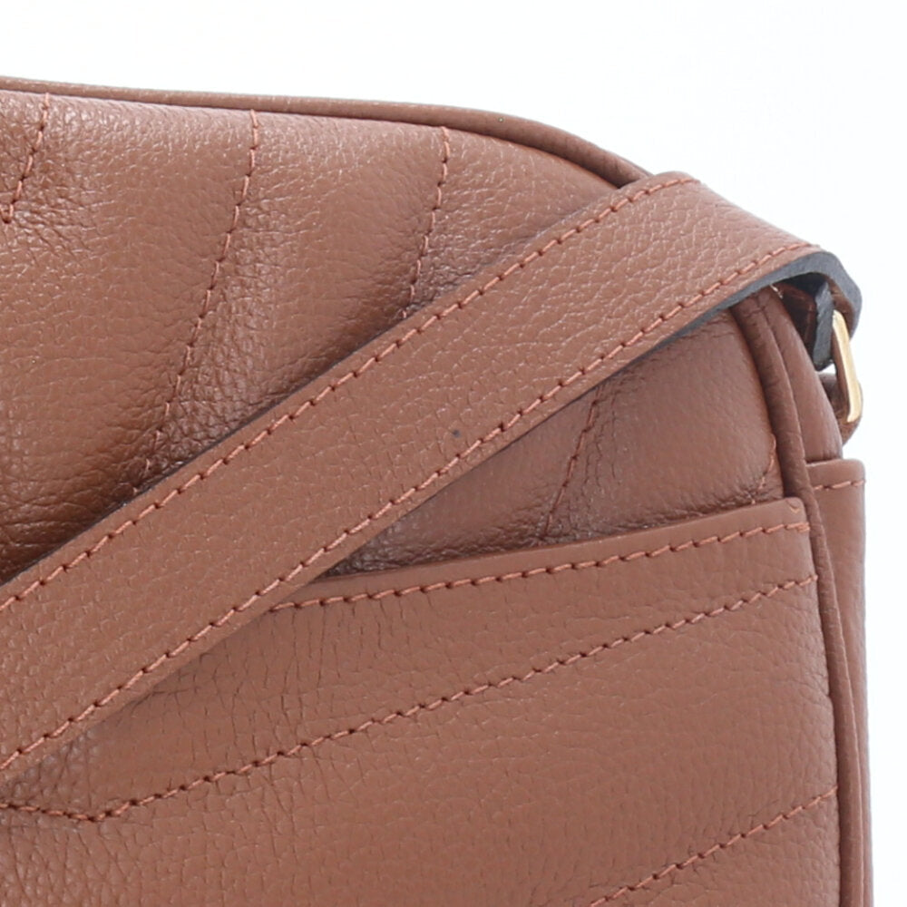 Bolsa Feminina de Couro Tiracolo – Pequena com Textura Matelassê Caramelo