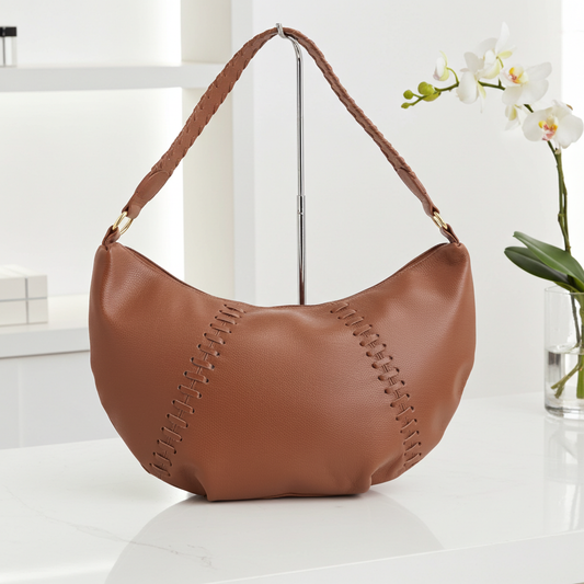 Bolsa de Ombro em Couro com Detalhe Artesanal Caramelo