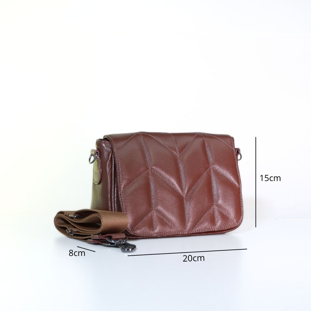 Bolsa Crossbody Feminina em Couro Matelassê Marrom