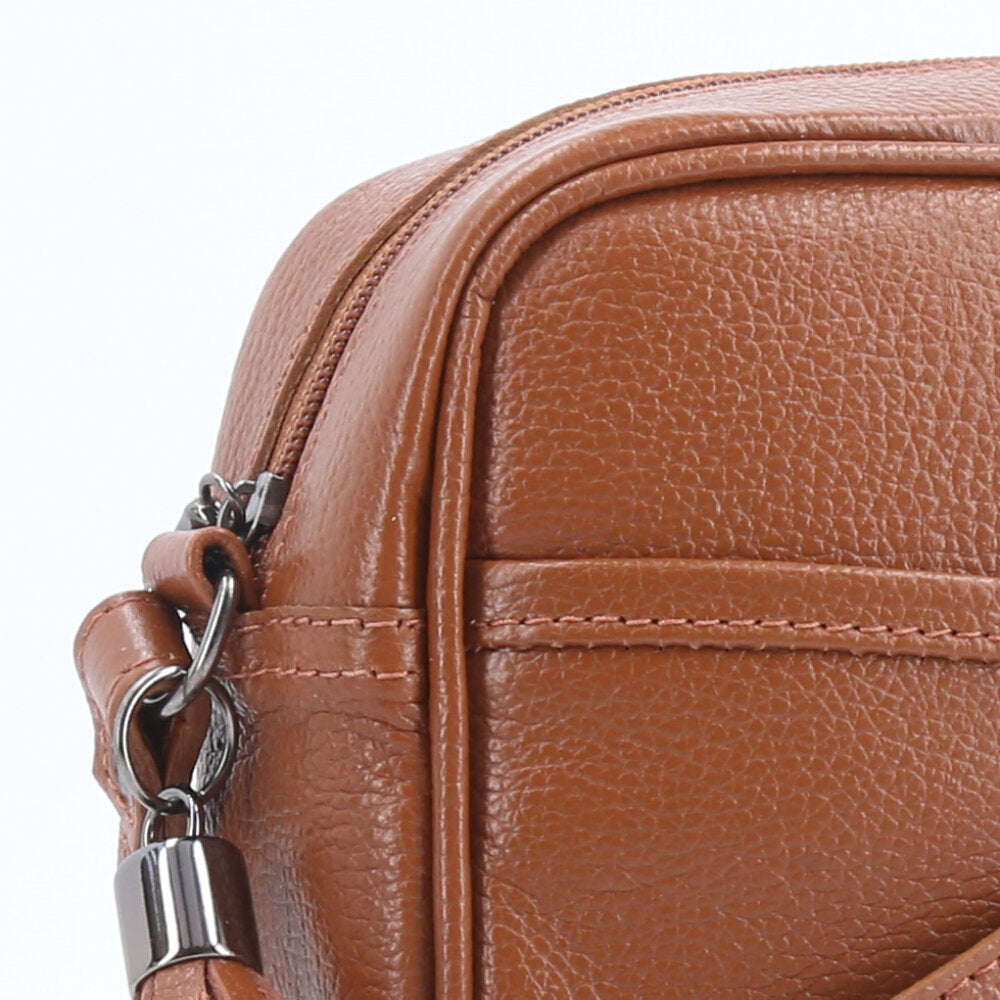 Bolsa Feminina Transversal em Couro Caramelo