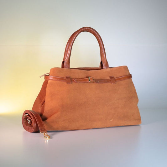 Bolsa Feminina Shoulder Bag em Couro Camurça Bauarte Caramelo