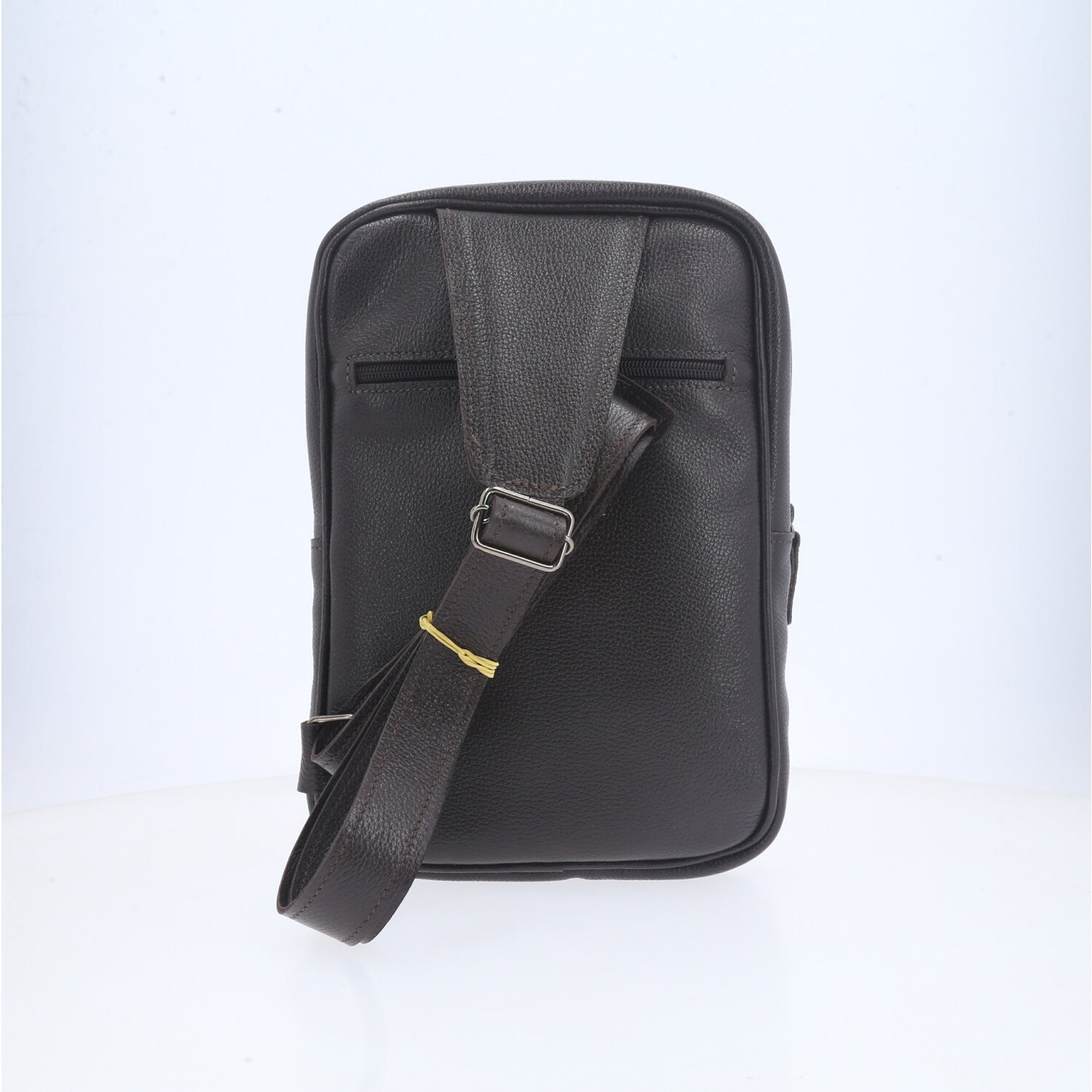 Pochete Impermeável Bag Masculina em Couro Legítimo Marrom