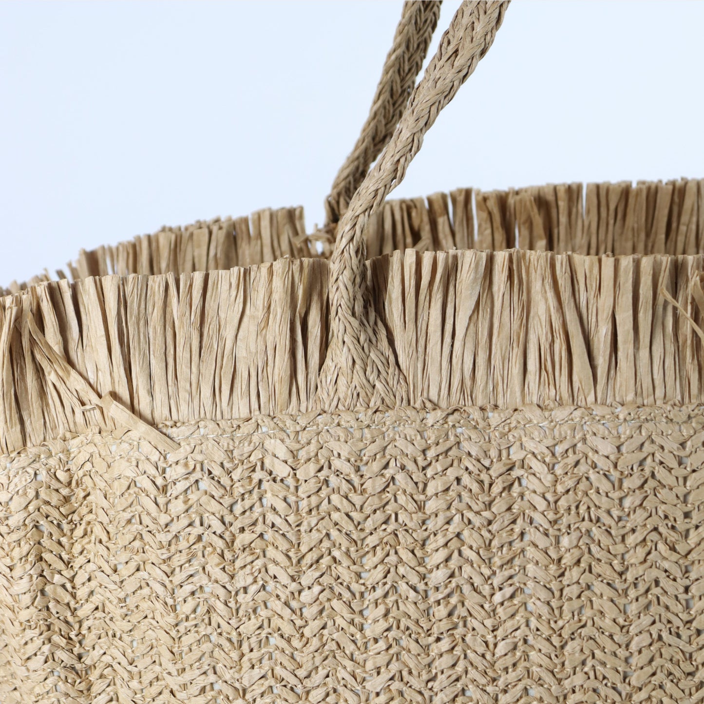 Bolsa de Praia em Ráfia com Franjas na Borda Caramelo