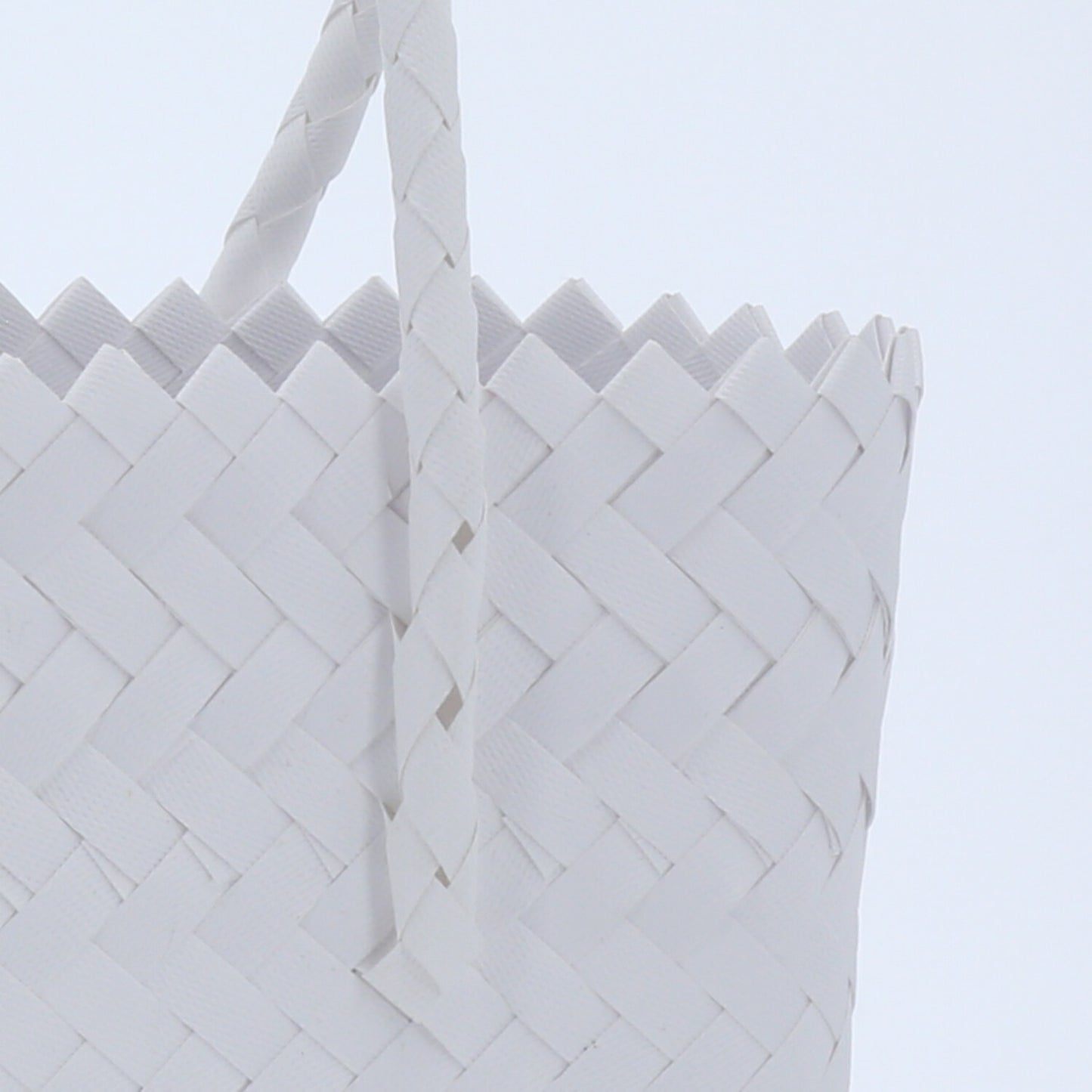 Bolsa de Praia em Palha com Design Trançado Marfim