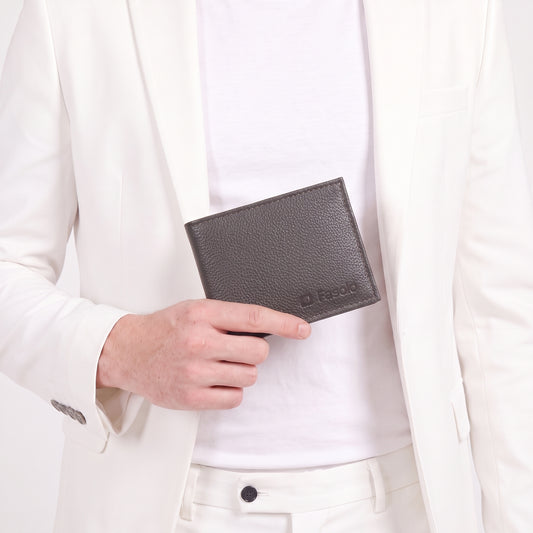 Carteira Masculina em Couro Legítimo com Porta Cartões Marrom