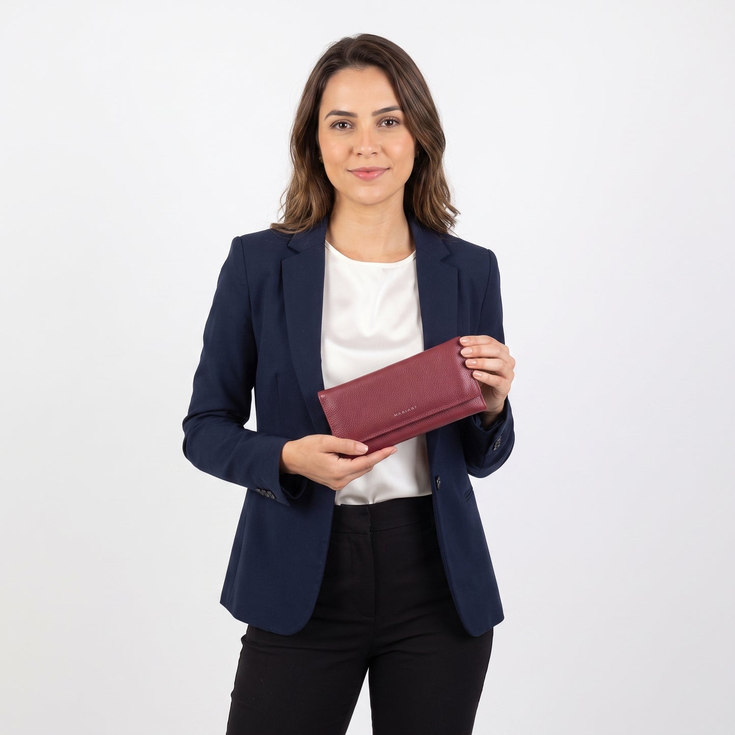 Carteira Feminina de Couro com Fecho em Aba Vermelho