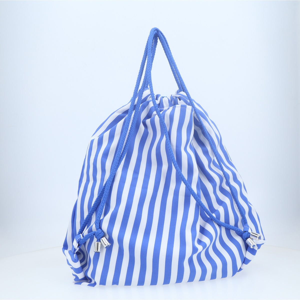 Mochila Saco Atoalhada com Estampa Tropical  Azul claro