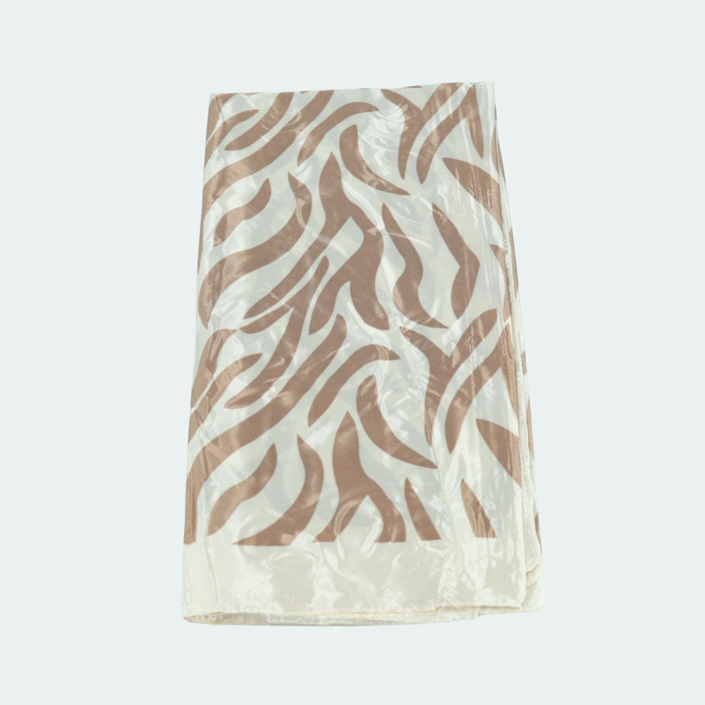 Lenço de Cetim Estampa Animal Print Marfim