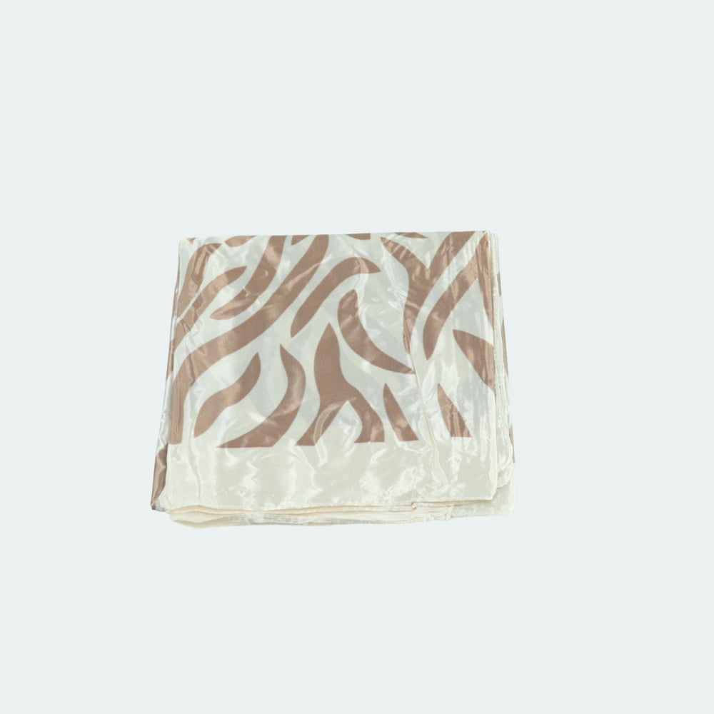 Lenço de Cetim Estampa Animal Print Marfim
