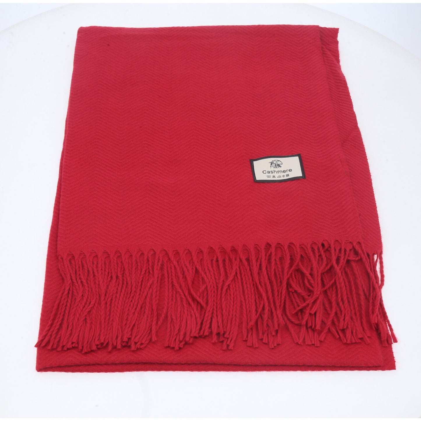 Cachecol em Tecido com Estampa Lisa e Franjas Vermelho
