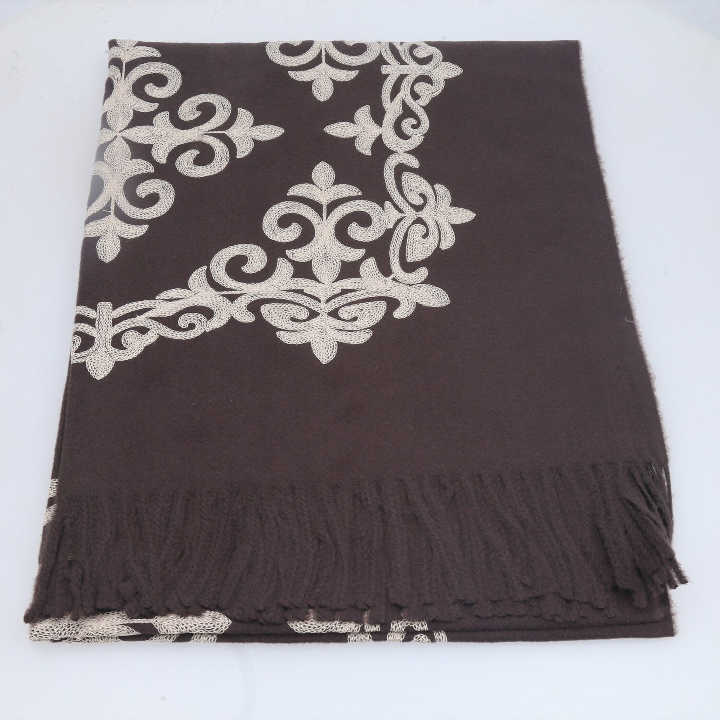 Cachecol Bordado Floral com Franjas Marrom