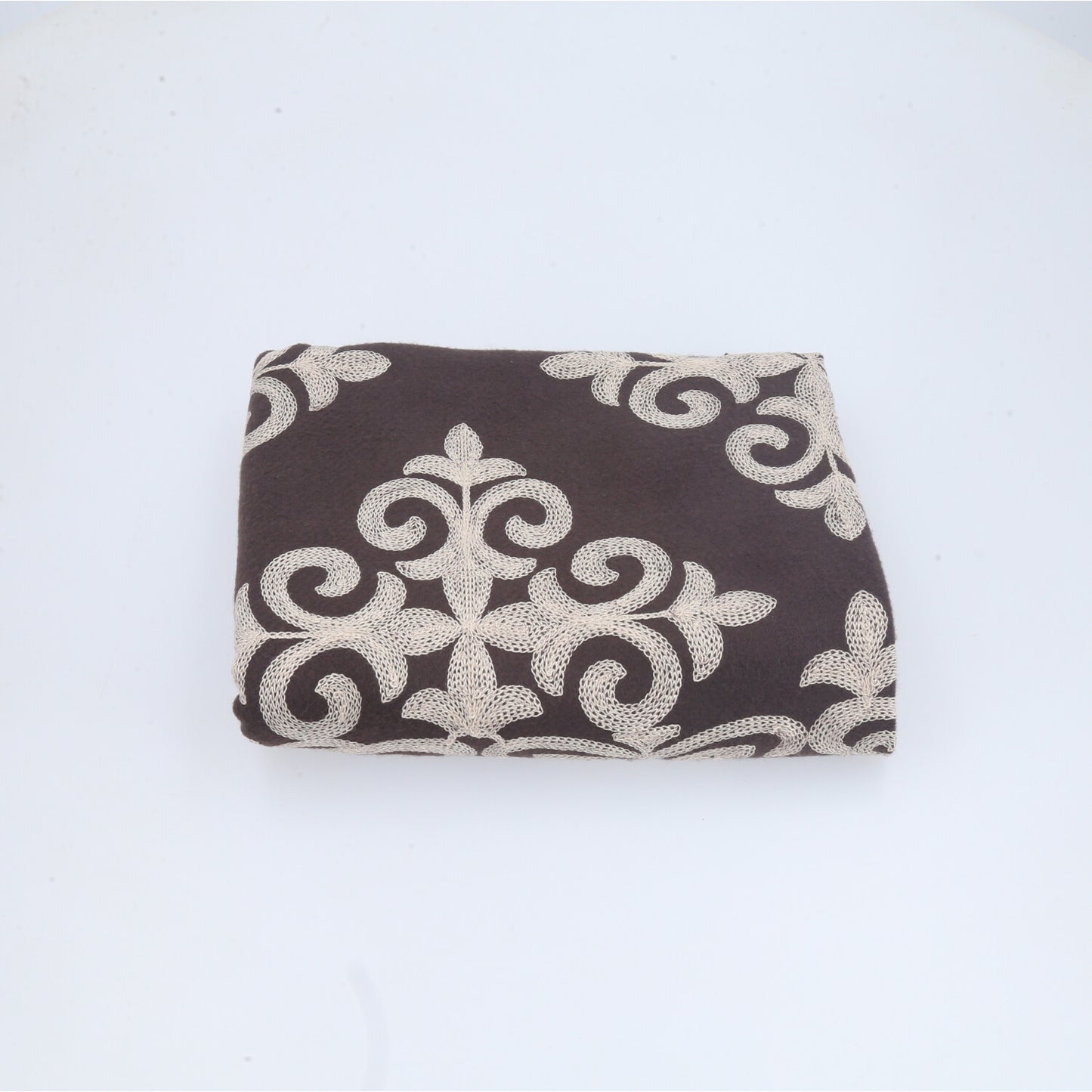 Cachecol Bordado Floral com Franjas Marrom