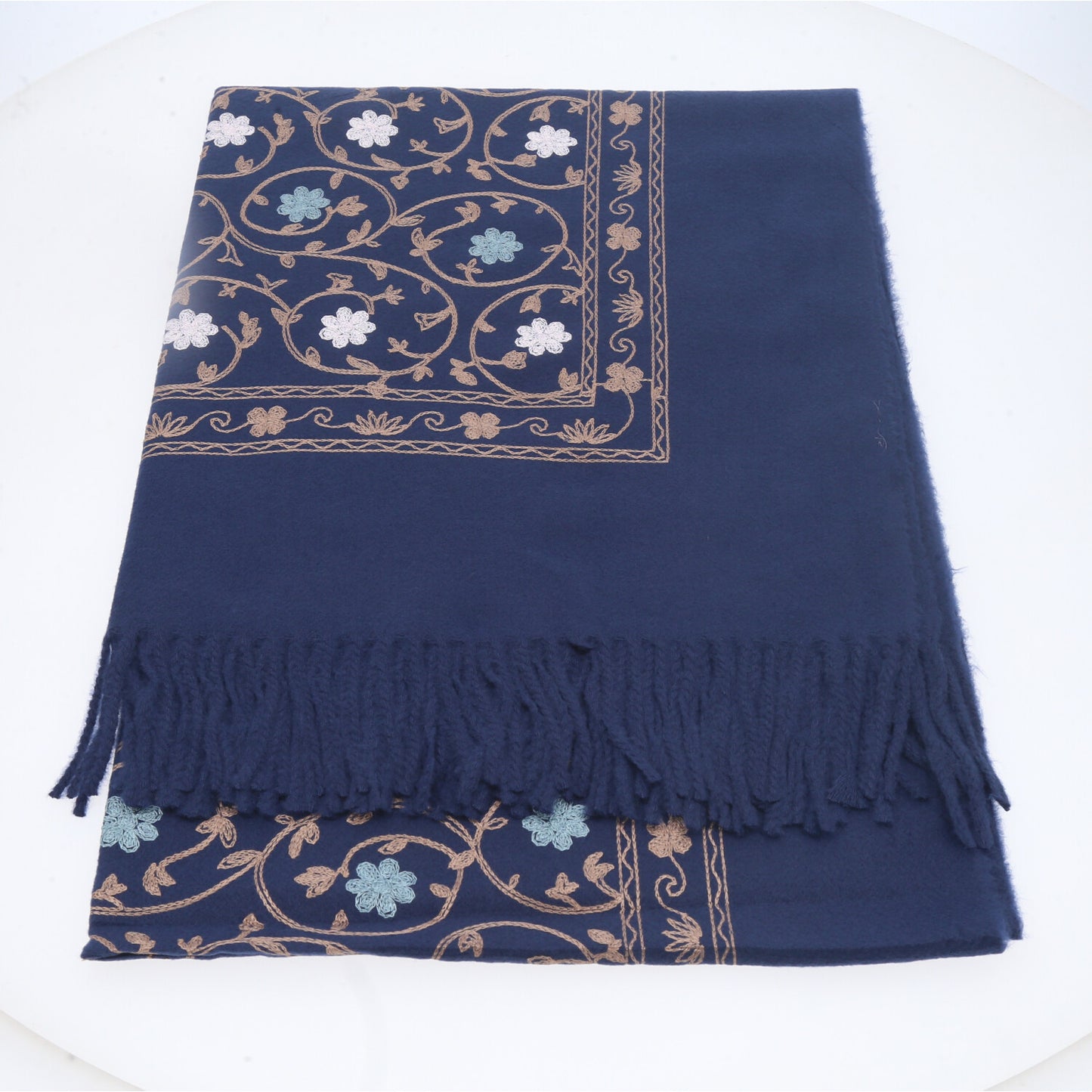 Cachecol Feminino Cashmere Bordado Floral Elegante com Franjas para Inverno Azul escuro
