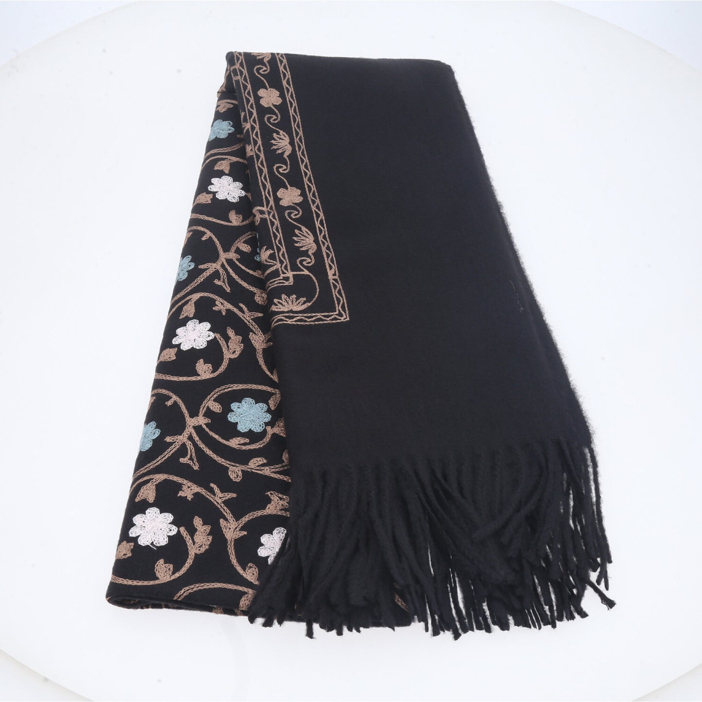 Cachecol Feminino Cashmere Bordado Floral Elegante com Franjas para Inverno Preto