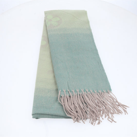 Cachecol Feminino Degradê com Franjas Verde