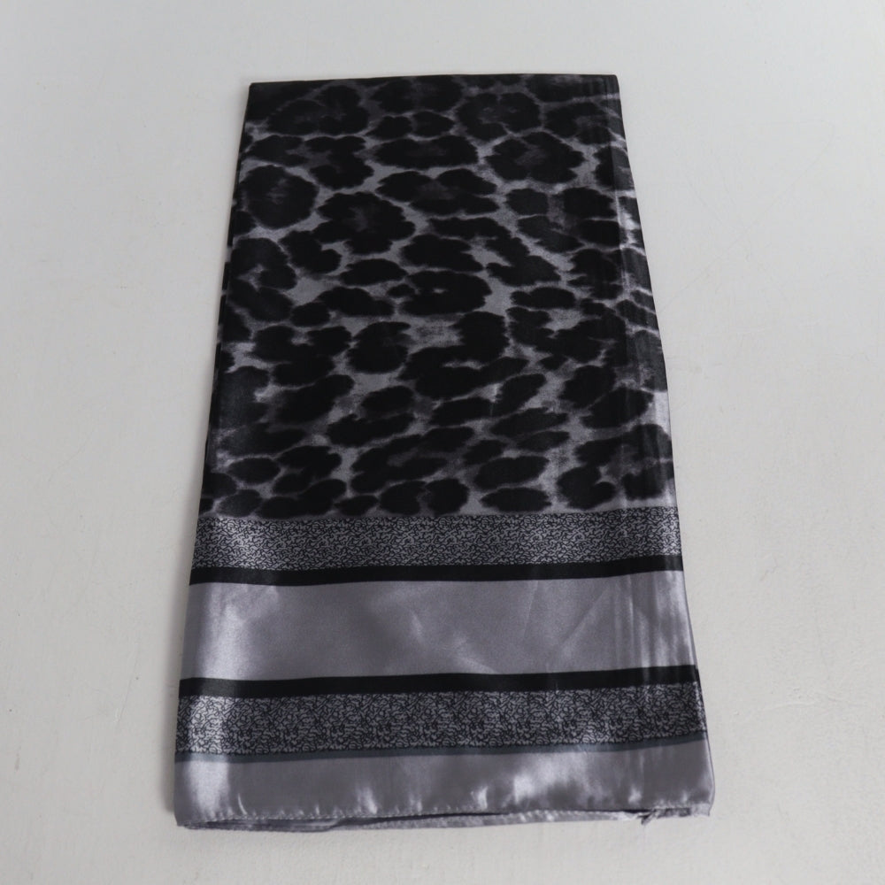Lenço Feminino de Cetim Animal Print Onça Cinza