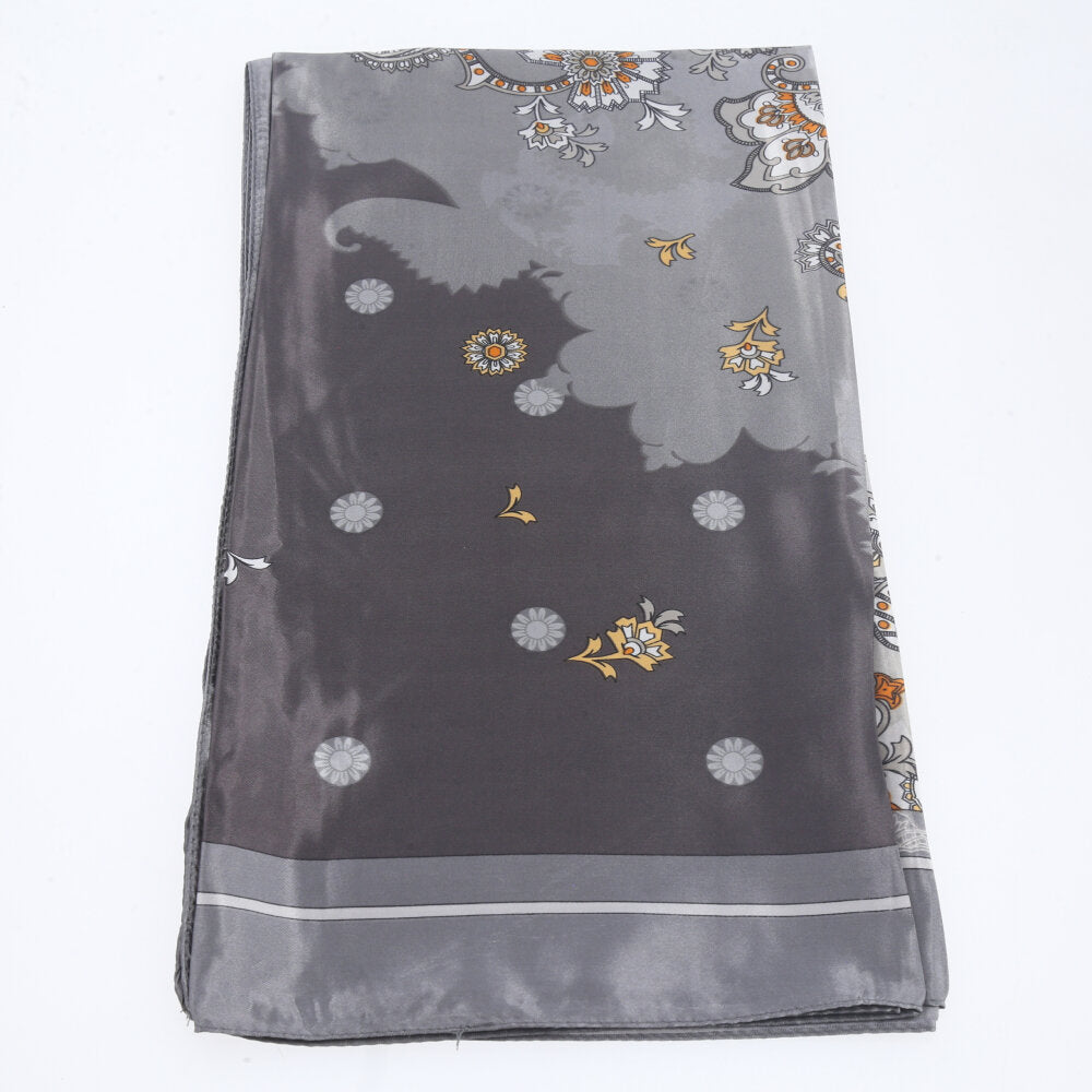 Lenço de Cetim Feminino com Estampa de Paisley Cinza