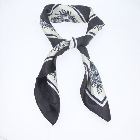 Lenço de Cetim com Estampa de Paisley Azul escuro