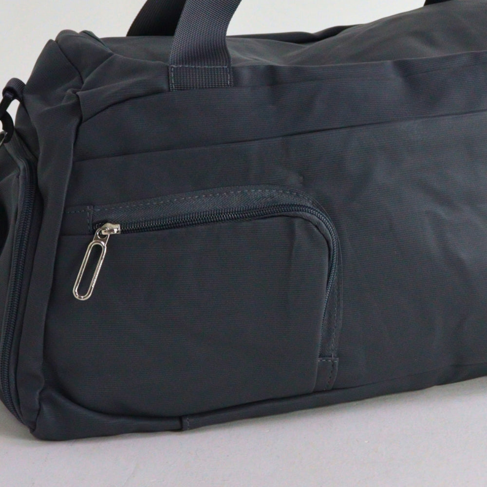 Sacola de Viagem em Nylon Cinza