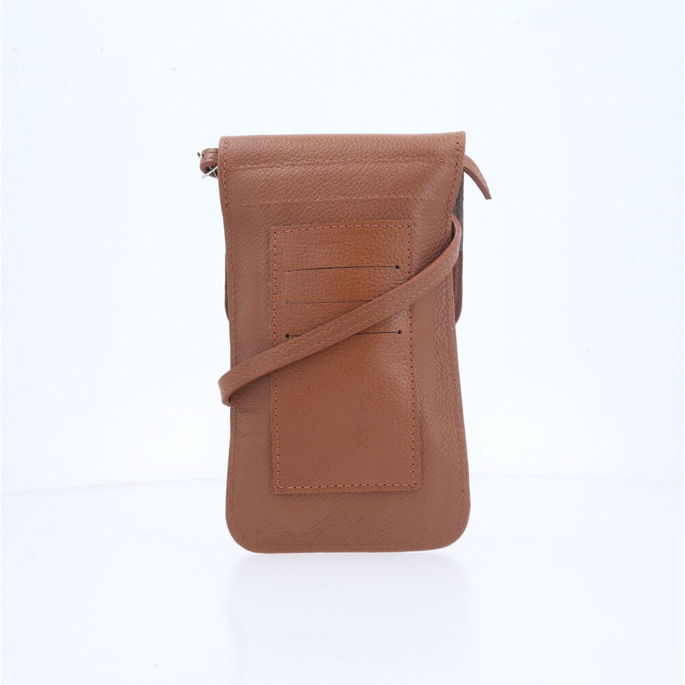 Porta Celular em Couro com Alça Transversal Caramelo