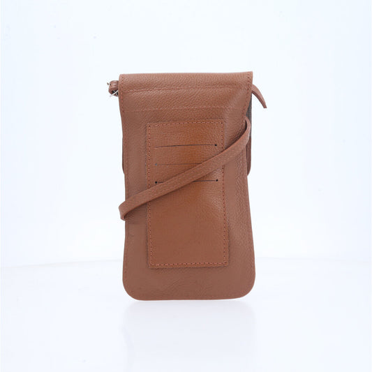 Porta Celular em Couro com Alça Transversal Caramelo