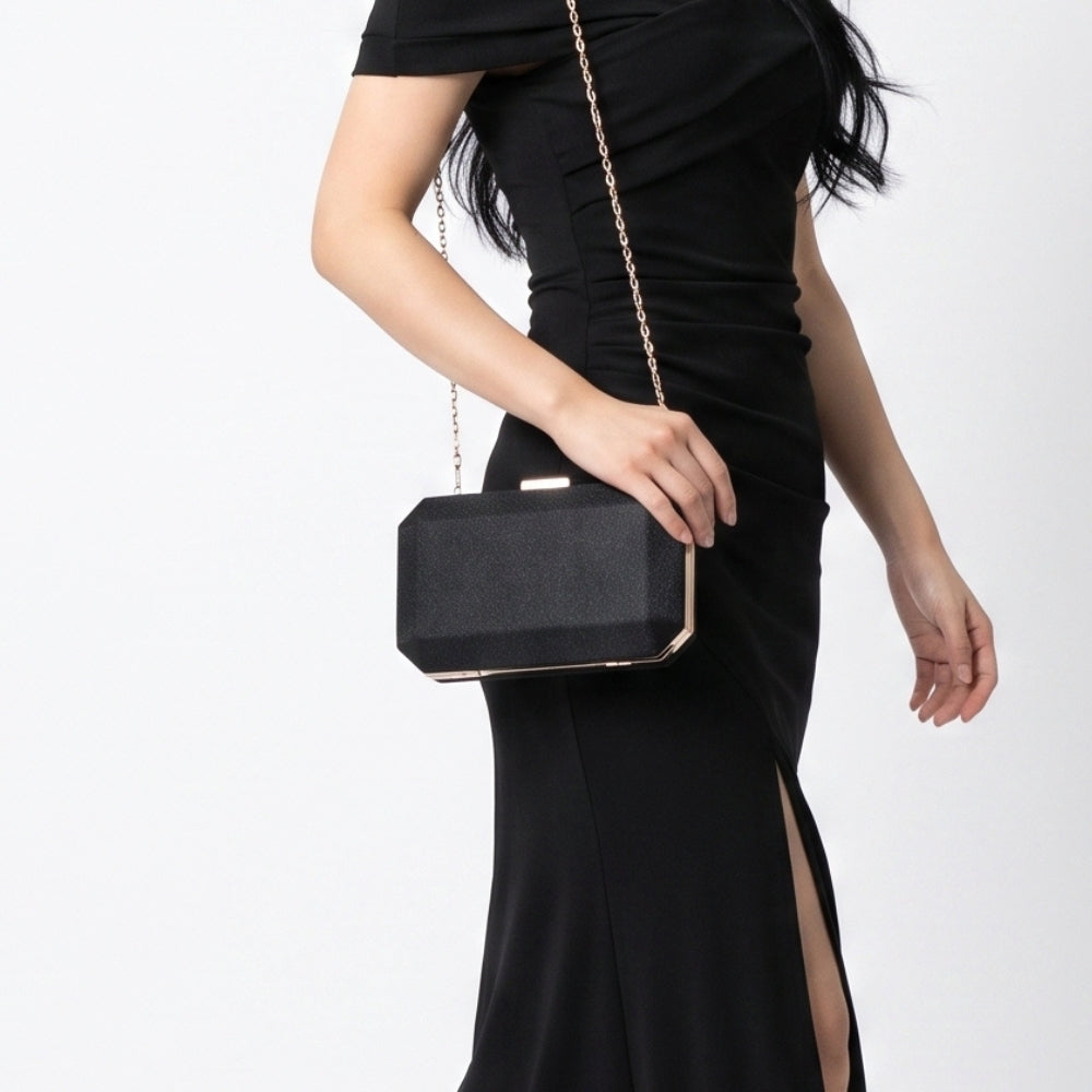 Bolsa Clutch de Festa com Design Minimalista Preto