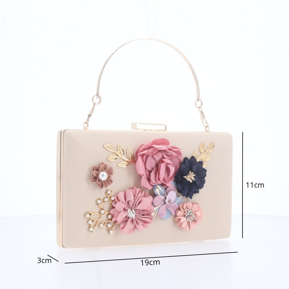 Bolsa Festa Feminina com Flores Aplicadas Marfim