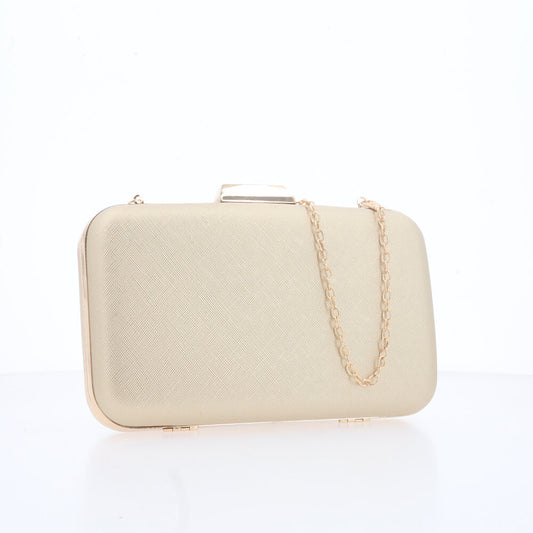 Bolsa Festa Feminina Clutch Estruturada com Corrente Dourada Ouro