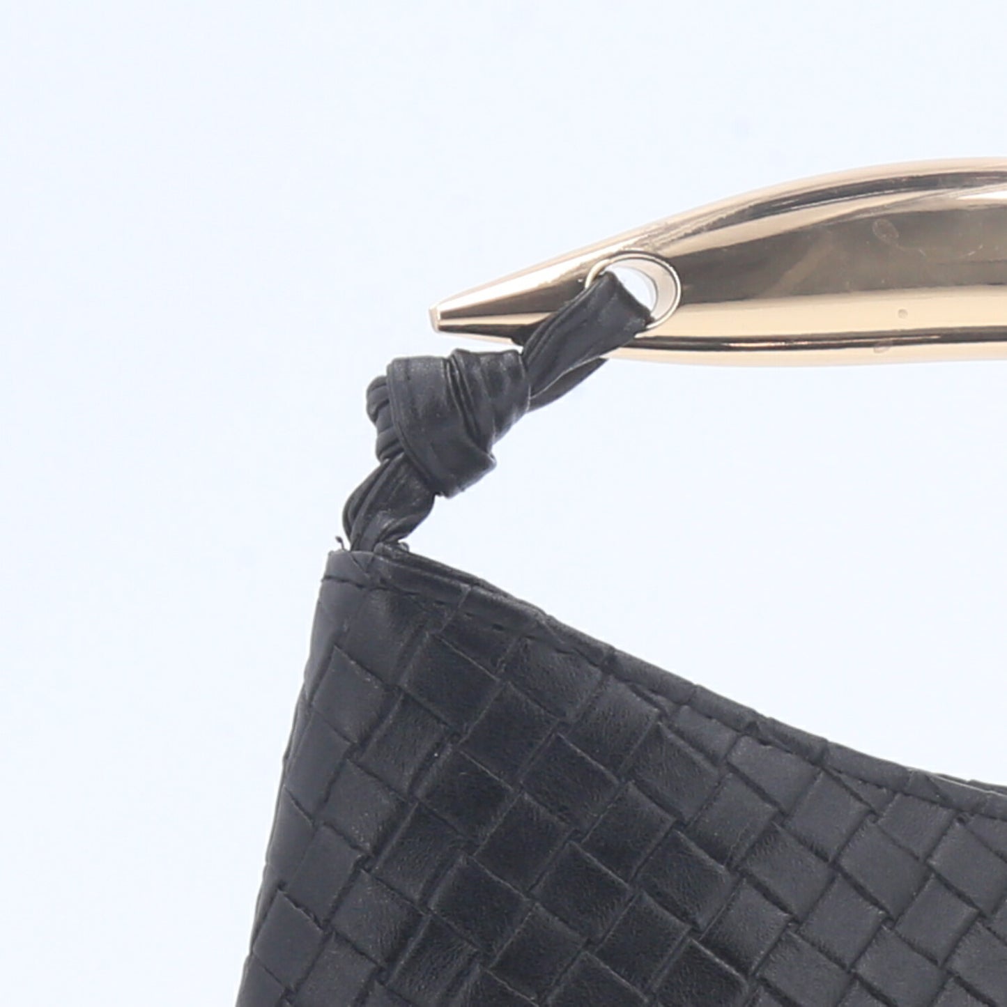 Bolsa Clutch Trançada com Alça Metalizada Preto