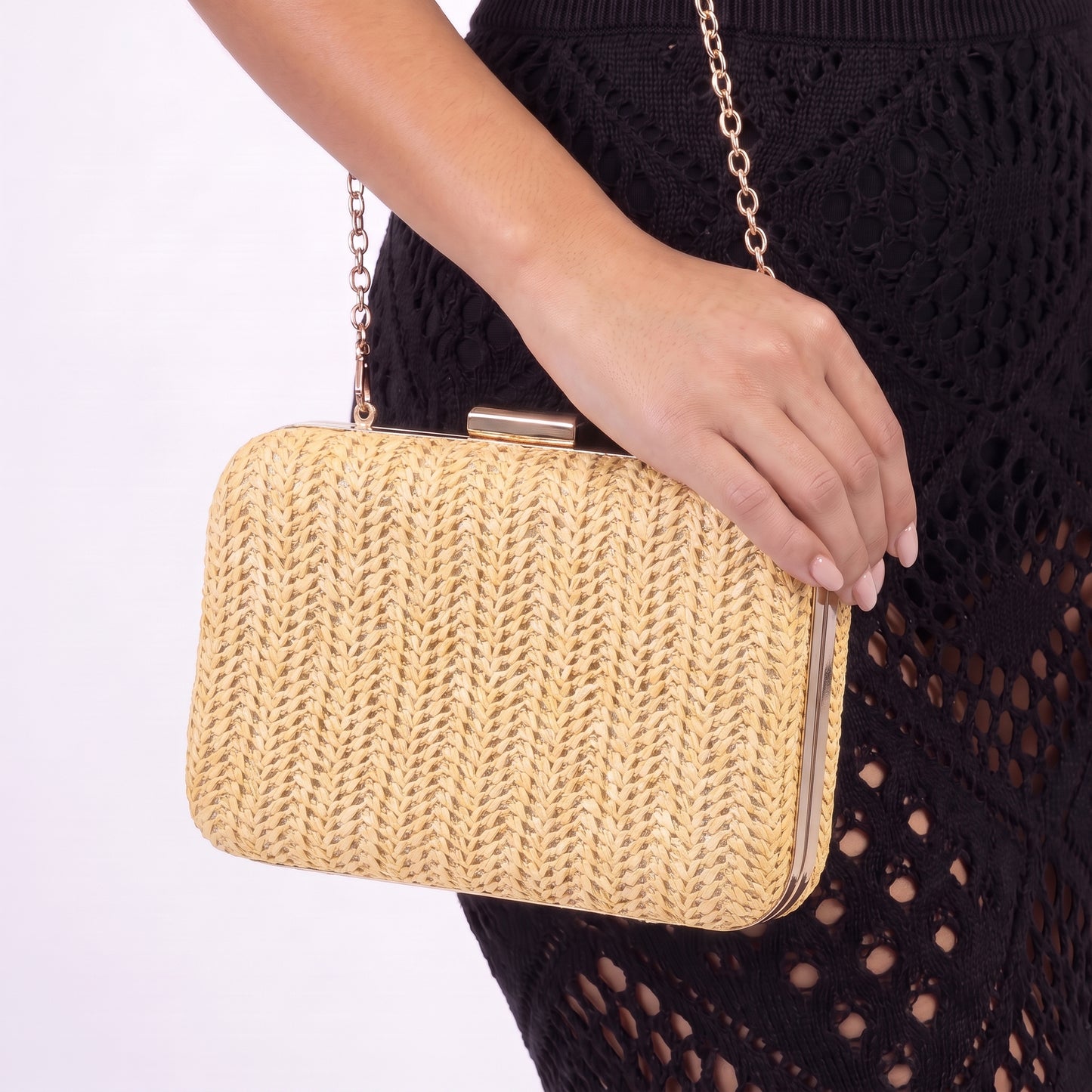 Bolsa Clutch em Ráfia com Opção de Alça Tiracolo Bege