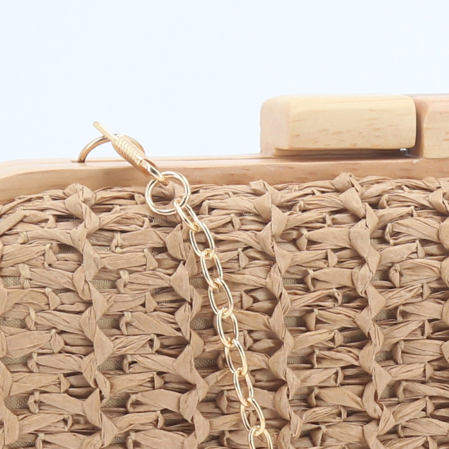 Bolsa Clutch Tiracolo em Ráfia com Estrutura de Madeira  Bege